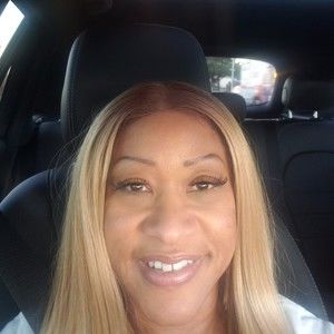 Meet your Posher, Posh